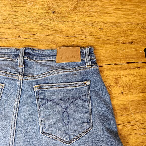 Judy Blue cut off raw hem Jean Denim shorts size XL - Picture 3 of 7